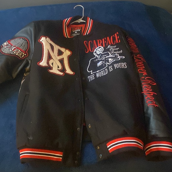 Scar face varsity jacket - Picture 2 of 4
